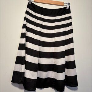 White House Black Market Black & White Striped A-Line Skirt Size 0